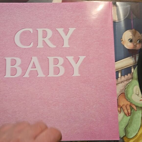 Melanie Martinez record on vinyl crybaby - Picture 4 of 6